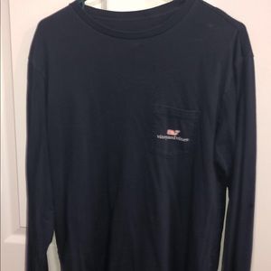 vineyard vines long sleeve t-shirt!!